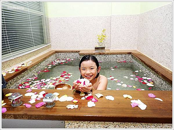 台中后里花博住宿,后里民宿包棟,后里民宿食尚玩家,后里泰安民宿,后里花博住宿,后里親子民宿,星月大地住宿,星月大地官網,星月大地附近住宿,星月文旅交通,星月文旅價格,星月文旅加床,星月文旅早餐,星月文旅湯屋,月眉住宿,麗寶outlet住宿,麗寶樂園住宿 @壞波妞の旅行食踨