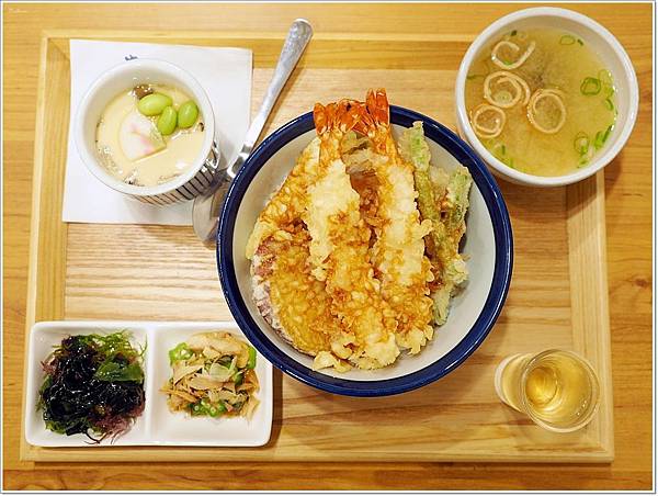 tenya 天雅天丼,北車 天丼,台北 天丼,天丼 價位,天丼 地址,天丼 好吃嗎,天丼 菜單,天丼 評價,天丼 電話,天丼てんや,日本第一庶民天丼 @壞波妞の旅行食踨 tenya 天雅天丼,北車 天丼,台北 天丼,天丼 價位,天丼 地址,天丼 好吃嗎,天丼 菜單,天丼 評價,天丼 電話,天丼てんや,日本第一庶民天丼 @壞波妞の旅行食踨