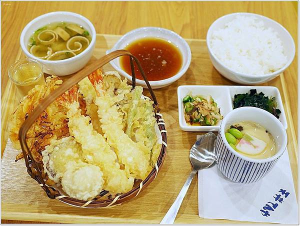 tenya 天雅天丼,北車 天丼,台北 天丼,天丼 價位,天丼 地址,天丼 好吃嗎,天丼 菜單,天丼 評價,天丼 電話,天丼てんや,日本第一庶民天丼 @壞波妞の旅行食踨 tenya 天雅天丼,北車 天丼,台北 天丼,天丼 價位,天丼 地址,天丼 好吃嗎,天丼 菜單,天丼 評價,天丼 電話,天丼てんや,日本第一庶民天丼 @壞波妞の旅行食踨