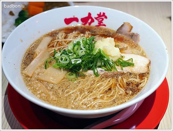 ラーメン 一力堂,一力堂 ラーメン,一力堂 琉球別邸,國際通好吃的拉麵,國際通美食,沖繩拉麵,美榮橋站附近好吃的,那霸國際通好吃的,那霸好吃的拉麵,那霸拉麵 @壞波妞の旅行食踨