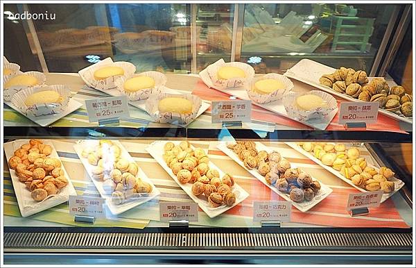 博樂里,博樂里cafe,嘉義 下午茶,嘉義 冰淇淋蛋捲,嘉義 博樂里,嘉義 涼蛋捲,嘉義 福義軒,嘉義好吃的,嘉義手工樂扣,嘉義蛋捲,福義軒,福義軒 cafe,福義軒 博樂里,福義軒咖啡店,福義軒蛋捲 @壞波妞の旅行食踨