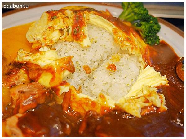 佐藤咖哩,台北 歐姆蛋,台北 綠咖哩,台北 蛋包飯,台北好吃歐姆蛋,台北好吃綠咖哩,台北好吃蛋包飯,陸角 omurice,陸角 台北,陸角實業,陸角實業股份有限公司,陸角蛋包飯 @壞波妞の旅行食踨