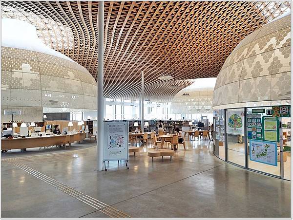 みなんの森,伊東豊雄 圖書館,伊東豊雄 岐阜市中央圖書館,伊東豐雄 大家的森林,名古屋自由行,名古屋自由行 親子,名古屋行程,名古屋行程推薦,名古屋親子景點,岐阜 圖書館 伊東豊雄,岐阜圖書館,岐阜市立中央図書館,日本 岐阜,歧阜 伊東豐雄,歧阜大家的森林 @壞波妞の旅行食踨 みなんの森,伊東豊雄 圖書館,伊東豊雄 岐阜市中央圖書館,伊東豐雄 大家的森林,名古屋自由行,名古屋自由行 親子,名古屋行程,名古屋行程推薦,名古屋親子景點,岐阜 圖書館 伊東豊雄,岐阜圖書館,岐阜市立中央図書館,日本 岐阜,歧阜 伊東豐雄,歧阜大家的森林 @壞波妞の旅行食踨