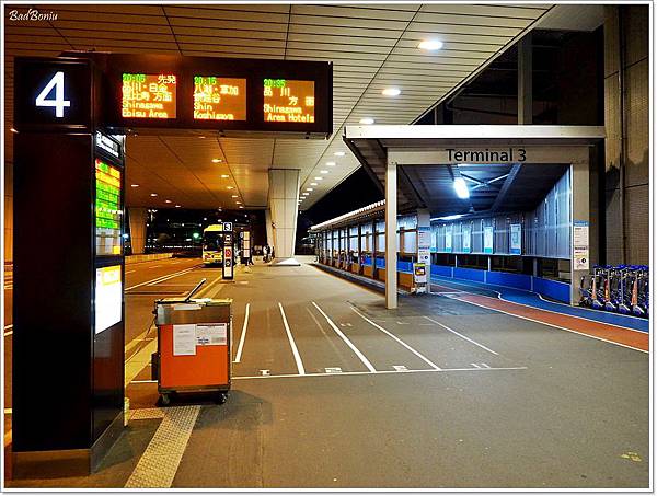 廉價航空航站,成田機場第三航廈,成田機場第三航站,捷星航空在第幾航廈,捷星航站,東京廉價航空,東京廉航航站,東京機場第三航廈,東京紅眼航班,第三航廈免稅店,第三航廈怎麼去,第三航廈餐廳,香草航站 @壞波妞の旅行食踨