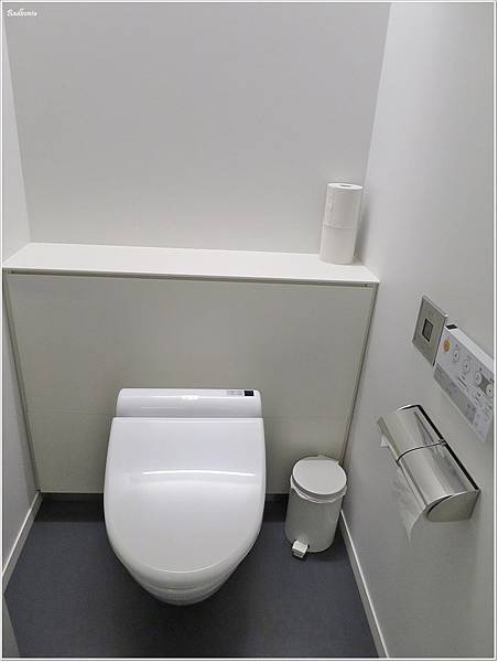 9h nine hours,9h nine hours成田空港,9h膠囊旅館,成田機場 休息,成田機場 廉價航空 住宿,成田機場 洗澡,成田機場 淋浴,成田機場 膠囊旅館,成田機場9h,成田機場住宿,成田機場洗澡的地方,成田機場深夜航班,成田機場清晨航班 @壞波妞の旅行食踨