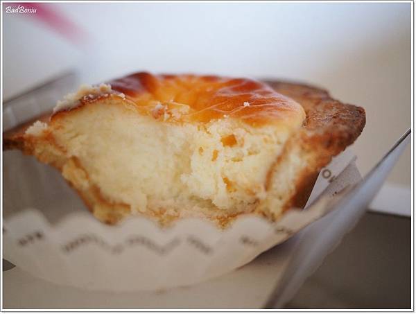 bake cheese tart,bake起司塔,chouxcream chouxcri池袋,chouxcream chouxcri泡芙,東京好吃的乳酪塔,東京好吃的名物,東京好吃的泡芙,東京好吃的蛋糕,東京好吃的起司塔,東京必吃推熟,東京必吃推薦,池袋必吃,池袋車站必買 @壞波妞の旅行食踨