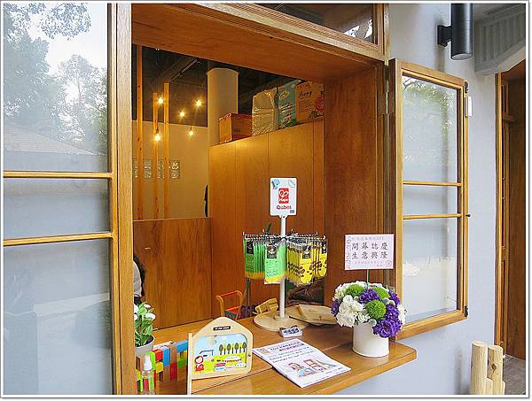 hape,hape 台北,hape木樂地 台北館,hape木樂地 木製遊樂天地,台北室內沙坑,台北室內親子景點,台北溜小孩,台北親子景點,台北雨天溜小孩,木樂地,木樂地 台北,木樂地 台北大安館,木樂地 營業時間,木樂地 門票,木樂地 預約,木製遊樂天地 @壞波妞の旅行食踨