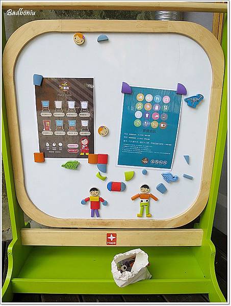 hape,hape 台北,hape木樂地 台北館,hape木樂地 木製遊樂天地,台北室內沙坑,台北室內親子景點,台北溜小孩,台北親子景點,台北雨天溜小孩,木樂地,木樂地 台北,木樂地 台北大安館,木樂地 營業時間,木樂地 門票,木樂地 預約,木製遊樂天地 @壞波妞の旅行食踨