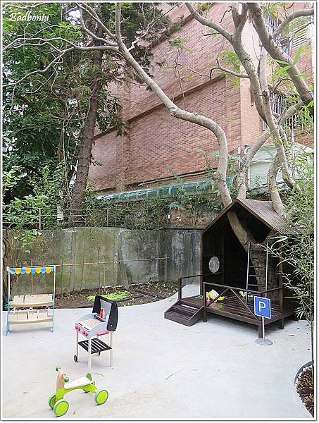 hape,hape 台北,hape木樂地 台北館,hape木樂地 木製遊樂天地,台北室內沙坑,台北室內親子景點,台北溜小孩,台北親子景點,台北雨天溜小孩,木樂地,木樂地 台北,木樂地 台北大安館,木樂地 營業時間,木樂地 門票,木樂地 預約,木製遊樂天地 @壞波妞の旅行食踨