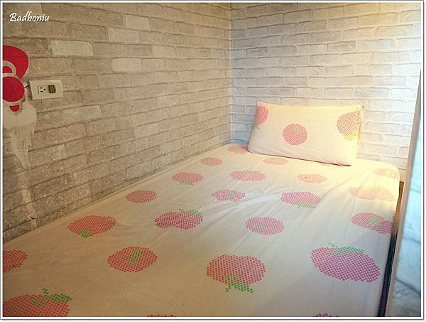 兒童王國,兒童王國親子民宿,冬山民宿,冬山鄉民宿推薦,宜人生活二館,宜人生活民宿,宜蘭 兒童王國,宜蘭 溜滑梯民宿,宜蘭宜人生活,宜蘭民宿推薦,宜蘭親子民宿,宜蘭親子民宿懶人包,溜滑梯民宿 @壞波妞の旅行食踨