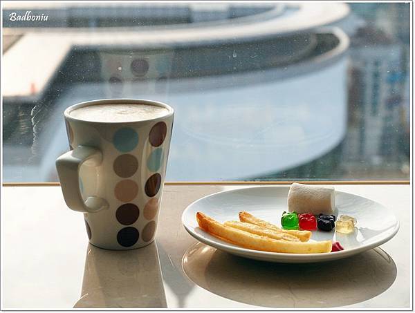 cozzi loves barbie主題飯店,hotel cozzi,hotel cozzi zhongshan kaohsiun,hotel cozzi高雄,三多商圈住宿,和逸 高雄,和逸 高雄中山,和逸高雄中山館,芭比主題客房,芭比主題房,芭比飯店,高雄 和逸,高雄 捷運 住宿,高雄 芭比主題客房,高雄 親子飯店,高雄住宿推薦 @壞波妞の旅行食踨