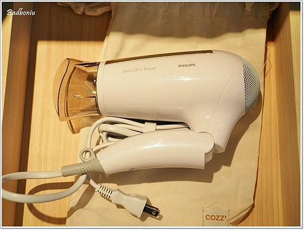 cozzi loves barbie主題飯店,hotel cozzi,hotel cozzi zhongshan kaohsiun,hotel cozzi高雄,三多商圈住宿,和逸 高雄,和逸 高雄中山,和逸高雄中山館,芭比主題客房,芭比主題房,芭比飯店,高雄 和逸,高雄 捷運 住宿,高雄 芭比主題客房,高雄 親子飯店,高雄住宿推薦 @壞波妞の旅行食踨