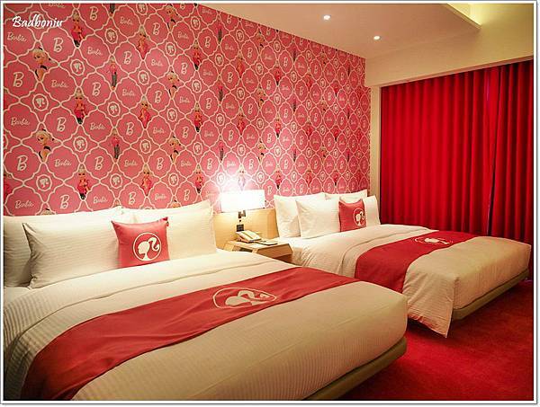 cozzi loves barbie主題飯店,hotel cozzi,hotel cozzi zhongshan kaohsiun,hotel cozzi高雄,三多商圈住宿,和逸 高雄,和逸 高雄中山,和逸高雄中山館,芭比主題客房,芭比主題房,芭比飯店,高雄 和逸,高雄 捷運 住宿,高雄 芭比主題客房,高雄 親子飯店,高雄住宿推薦 @壞波妞の旅行食踨