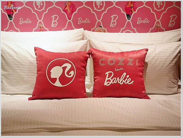 cozzi loves barbie主題飯店,hotel cozzi,hotel cozzi zhongshan kaohsiun,hotel cozzi高雄,三多商圈住宿,和逸 高雄,和逸 高雄中山,和逸高雄中山館,芭比主題客房,芭比主題房,芭比飯店,高雄 和逸,高雄 捷運 住宿,高雄 芭比主題客房,高雄 親子飯店,高雄住宿推薦 @壞波妞の旅行食踨