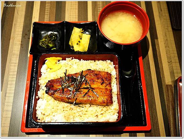 中壢 宵夜,中壢 慢慢來,中壢 適合聚餐,中壢 鰻魚飯,桃園 宵夜,桃園 慢慢來,桃園 日式串燒 @壞波妞の旅行食踨
