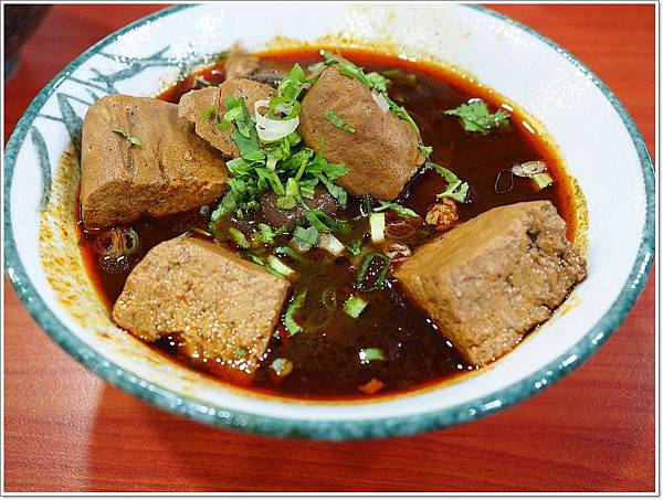 慈文路好吃的,桃園 膳知坊,桃園 酸白菜,桃園好吃的,桃園好吃的麻辣臭豆腐 @壞波妞の旅行食踨