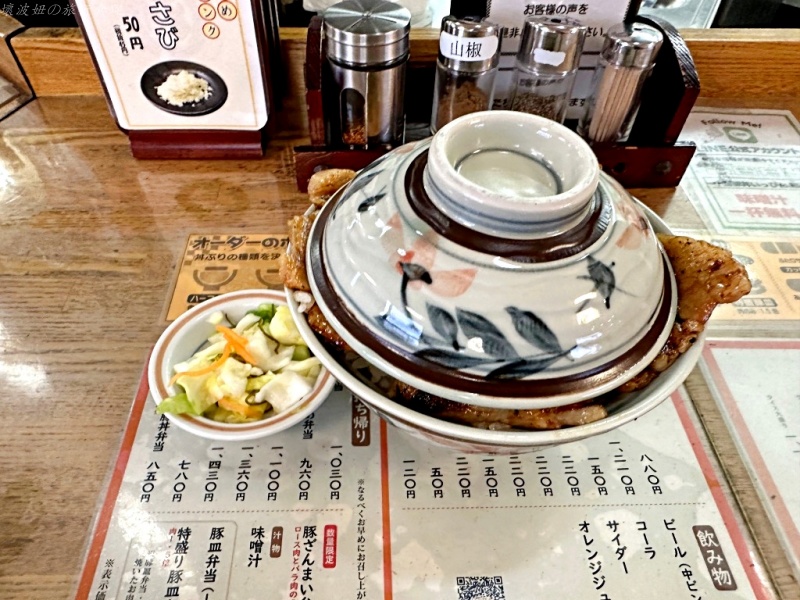 北海道必吃燒肉丼,十勝豚丼 價位,十勝豚丼 帶廣本店,十勝豚丼 札幌分店,十勝豚丼 札幌車站,十勝豚丼 營業時間 @壞波妞の旅行食踨