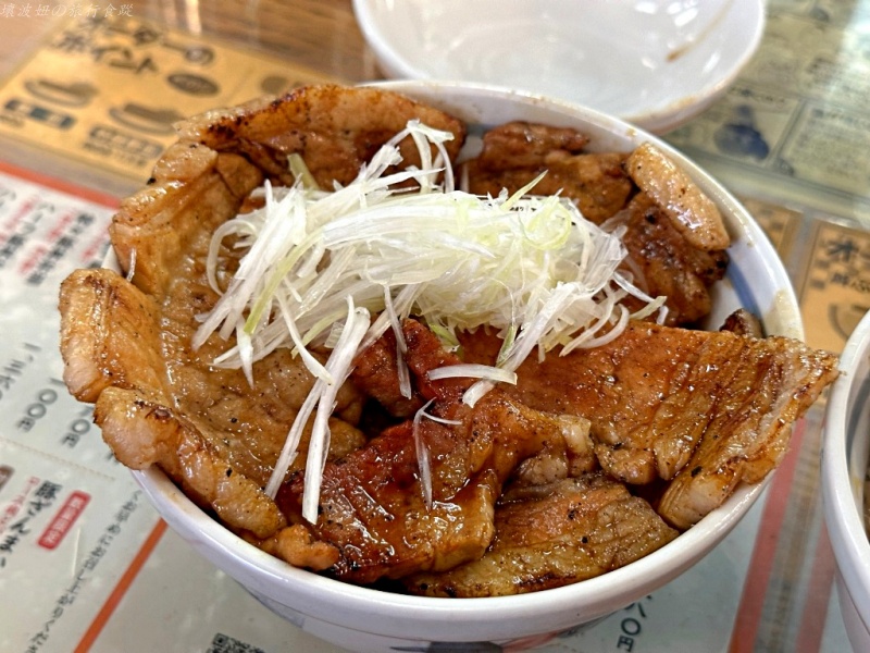 北海道必吃燒肉丼,十勝豚丼 價位,十勝豚丼 帶廣本店,十勝豚丼 札幌分店,十勝豚丼 札幌車站,十勝豚丼 營業時間 @壞波妞の旅行食踨