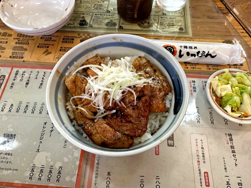 北海道必吃燒肉丼,十勝豚丼 價位,十勝豚丼 帶廣本店,十勝豚丼 札幌分店,十勝豚丼 札幌車站,十勝豚丼 營業時間 @壞波妞の旅行食踨