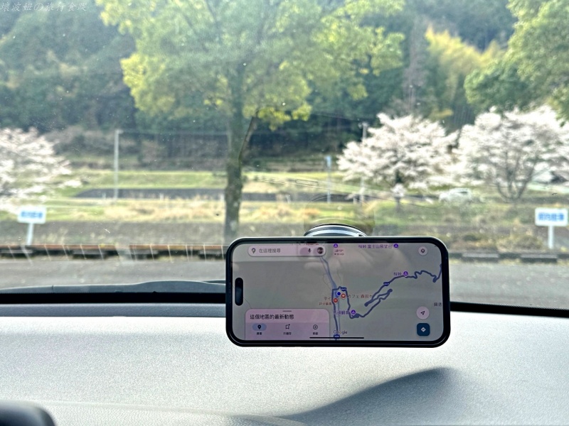 mgsafe手機架,交換禮物推薦,磁吸式手機架,車用手機架推薦,電動手機架 @壞波妞の旅行食踨