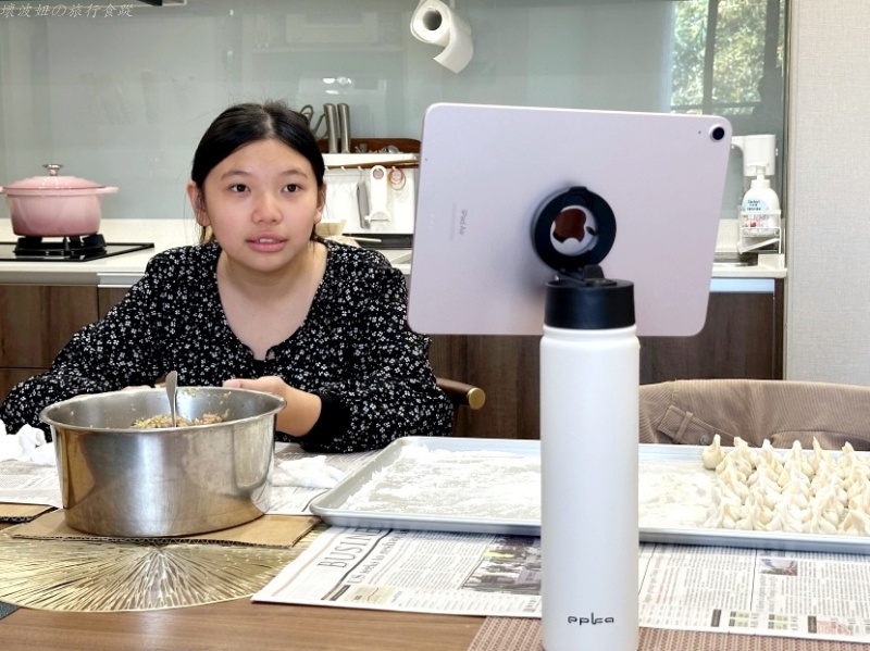 手壺結合手機,磁吸水瓶,自拍神器,追劇神器 @壞波妞の旅行食踨