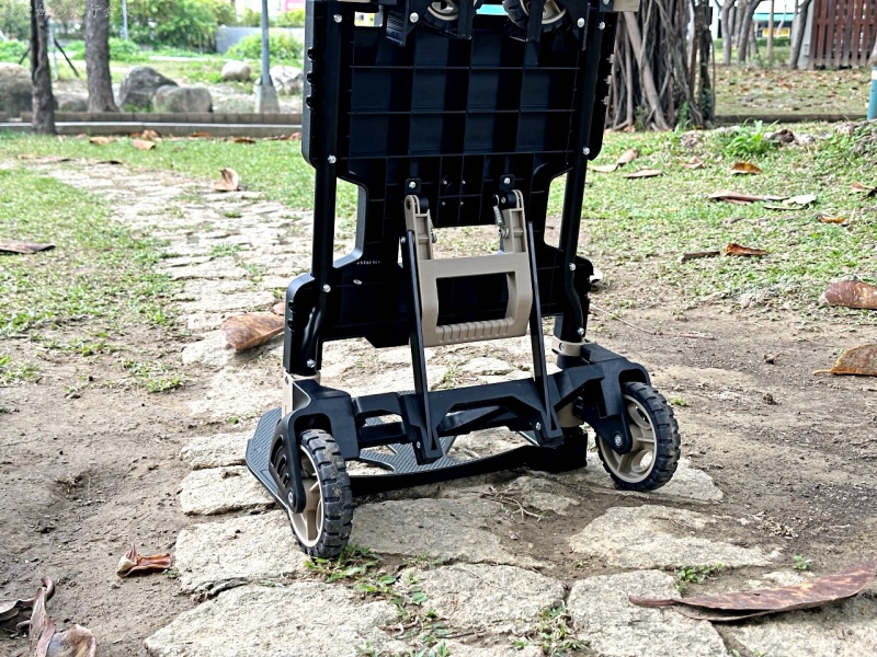 四輪手推車,好收納的手推車,平板手推車,手推車推薦,直立式手推車,輪子大的手推車,適合戶外用的手推車 @壞波妞の旅行食踨