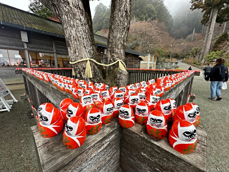 勝尾寺交通,勝尾寺御守,勝尾寺營業時間,勝尾寺門票,勝尾寺開放時間,大阪必去景點,大阪賞楓景點,大阪達摩寺,很多達摩的寺 @壞波妞の旅行食踨 勝尾寺交通,勝尾寺御守,勝尾寺營業時間,勝尾寺門票,勝尾寺開放時間,大阪必去景點,大阪賞楓景點,大阪達摩寺,很多達摩的寺 @壞波妞の旅行食踨
