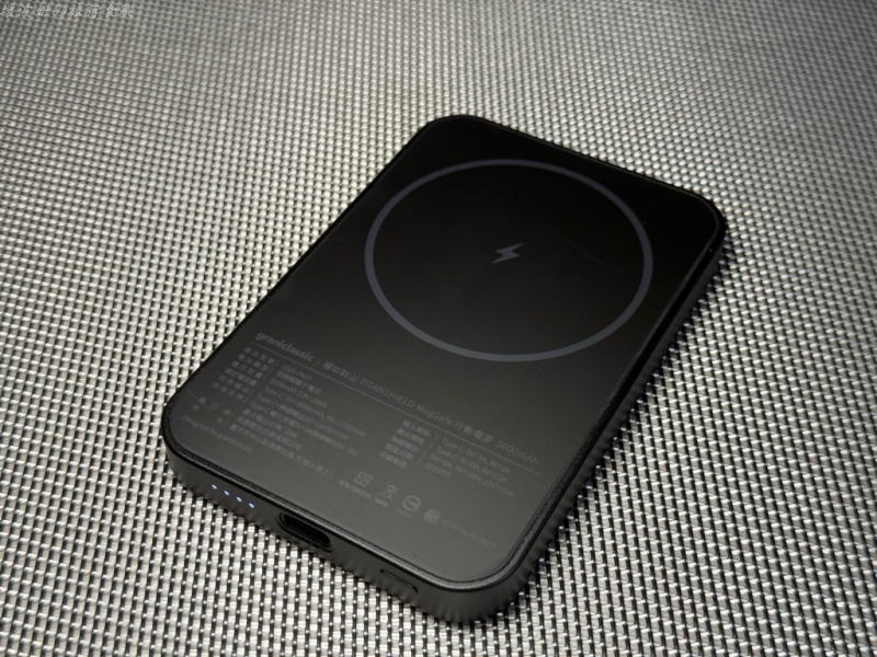 固態行動電源品牌推薦,固態行動電源好用嗎,固態行動電源安全嗎,固態行動電源挑選指南,固態行動電源的缺點,固態行動電源要注意什麼,固態行動電源那個好 @壞波妞の旅行食踨