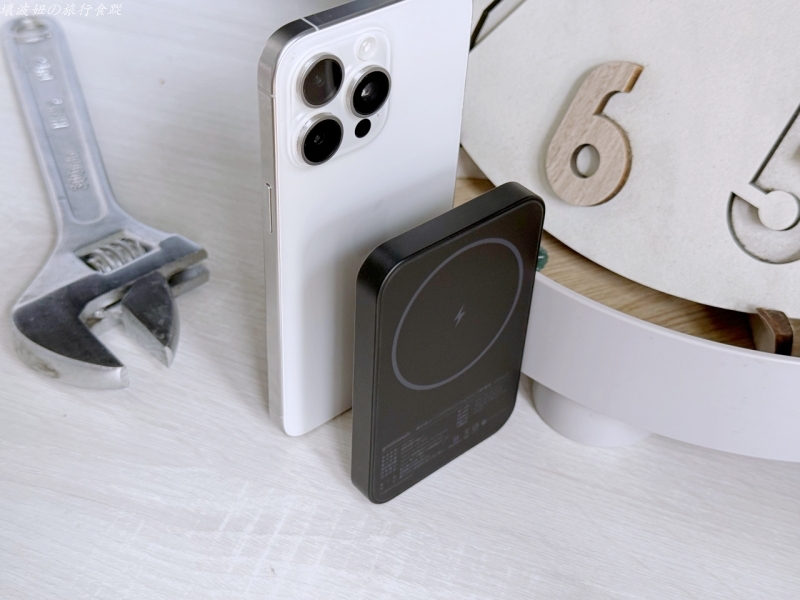 固態行動電源品牌推薦,固態行動電源好用嗎,固態行動電源安全嗎,固態行動電源挑選指南,固態行動電源的缺點,固態行動電源要注意什麼,固態行動電源那個好 @壞波妞の旅行食踨