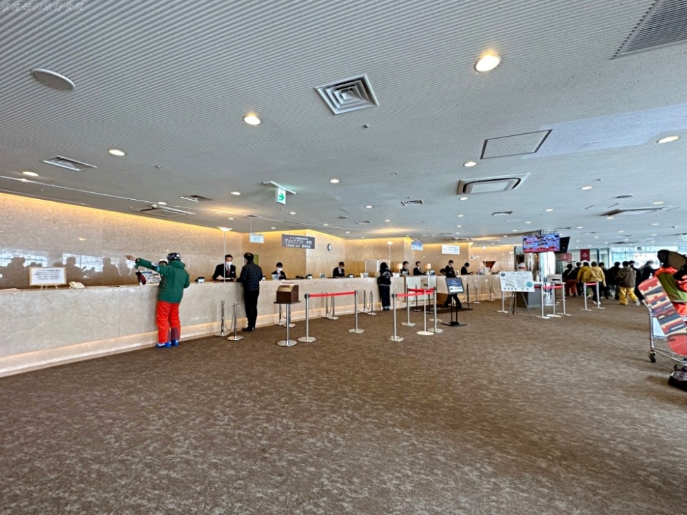 新潟滑雪場推薦,新潟飯店推薦,湯澤滑雪飯店,苗場滑雪,苗場王子 晚餐,苗場王子大浴場,苗場王子接駁車,苗場王子餐廳 @壞波妞の旅行食踨