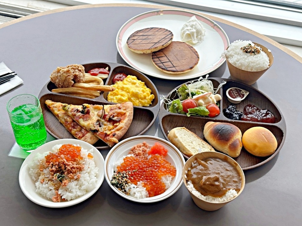 新潟滑雪場推薦,新潟飯店推薦,湯澤滑雪飯店,苗場滑雪,苗場王子 晚餐,苗場王子大浴場,苗場王子接駁車,苗場王子餐廳 @壞波妞の旅行食踨