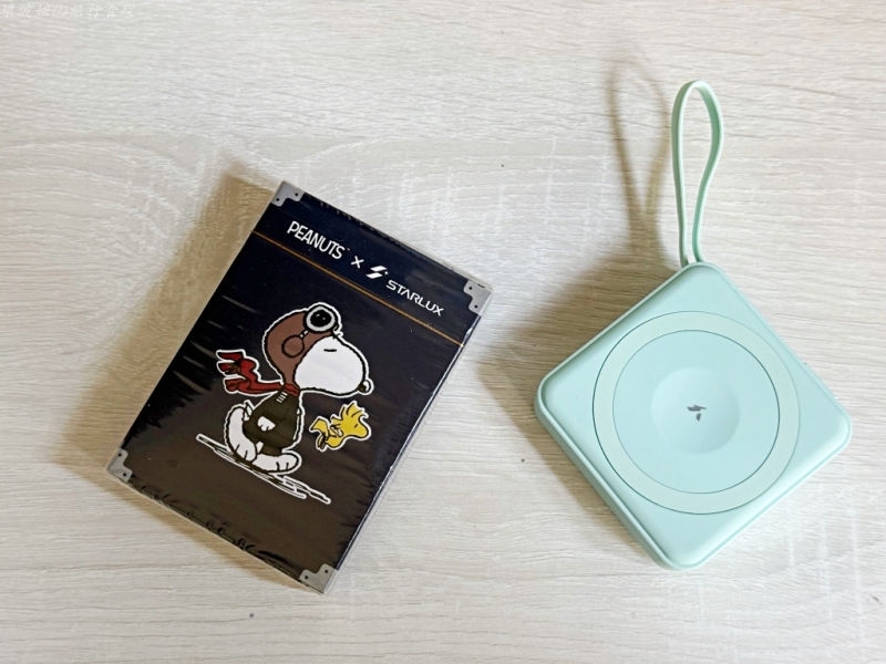 YOMIX自帶線行動電源,YOMIX行充評價,YOMIX行充重量,YOMIX行充電量,固態行動電源推薦,磁吸行充推薦,迷你行動電源推薦 @壞波妞の旅行食踨 YOMIX自帶線行動電源,YOMIX行充評價,YOMIX行充重量,YOMIX行充電量,固態行動電源推薦,磁吸行充推薦,迷你行動電源推薦 @壞波妞の旅行食踨