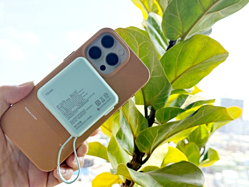 YOMIX自帶線行動電源,YOMIX行充評價,YOMIX行充重量,YOMIX行充電量,固態行動電源推薦,磁吸行充推薦,迷你行動電源推薦 @壞波妞の旅行食踨 YOMIX自帶線行動電源,YOMIX行充評價,YOMIX行充重量,YOMIX行充電量,固態行動電源推薦,磁吸行充推薦,迷你行動電源推薦 @壞波妞の旅行食踨