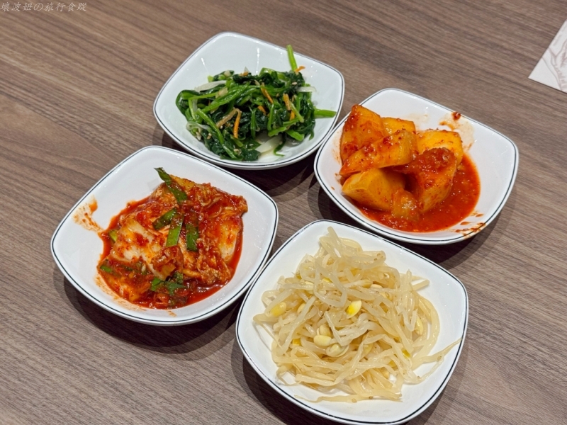 台中市政府美食,台中捷運美食,百年土種蔘雞湯 價位,百年土種蔘雞湯 好吃嗎,百年土種蔘雞湯 菜單,百年土種蔘雞湯 評價 @壞波妞の旅行食踨 台中市政府美食,台中捷運美食,百年土種蔘雞湯 價位,百年土種蔘雞湯 好吃嗎,百年土種蔘雞湯 菜單,百年土種蔘雞湯 評價 @壞波妞の旅行食踨