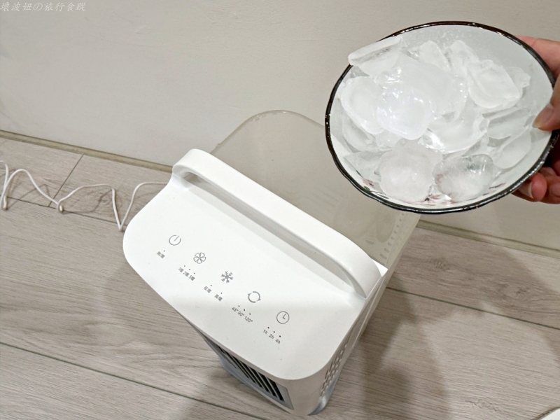 funy奈米水霧冰鋒機,可以加水的風扇,廁所用的風扇,廚房用的風扇,有水霧的風扇,移動式風扇 @壞波妞の旅行食踨