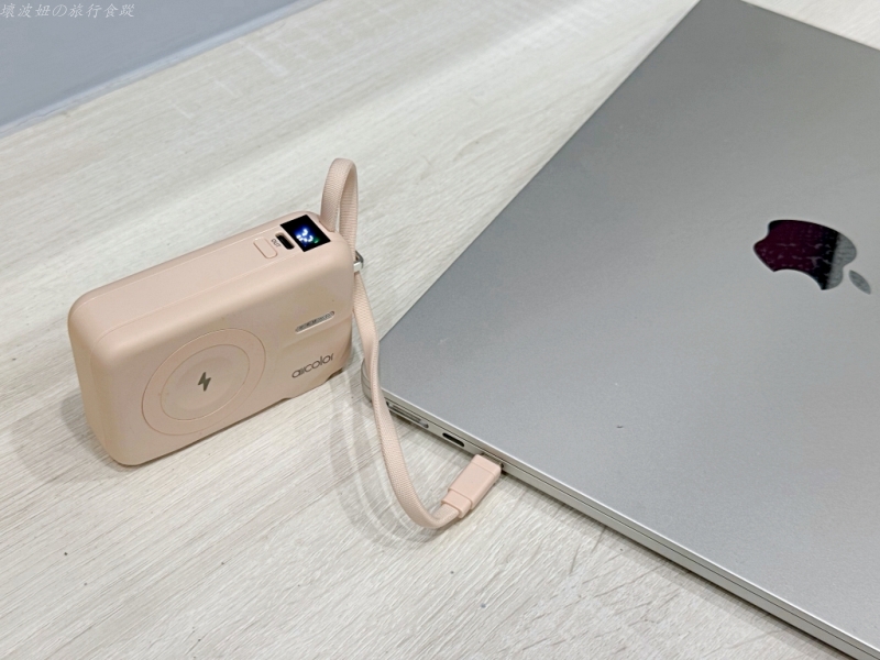 10000 固態行動電源,aircolor行動電源 安全性,aircolor行動電源 評價,可以充筆電的行動電源,可以帶上飛機的行動電源,玩皮克敏推薦行動電源,自帶線 固態行動電源,超輕量行動電源 @壞波妞の旅行食踨 10000 固態行動電源,aircolor行動電源 安全性,aircolor行動電源 評價,可以充筆電的行動電源,可以帶上飛機的行動電源,玩皮克敏推薦行動電源,自帶線 固態行動電源,超輕量行動電源 @壞波妞の旅行食踨