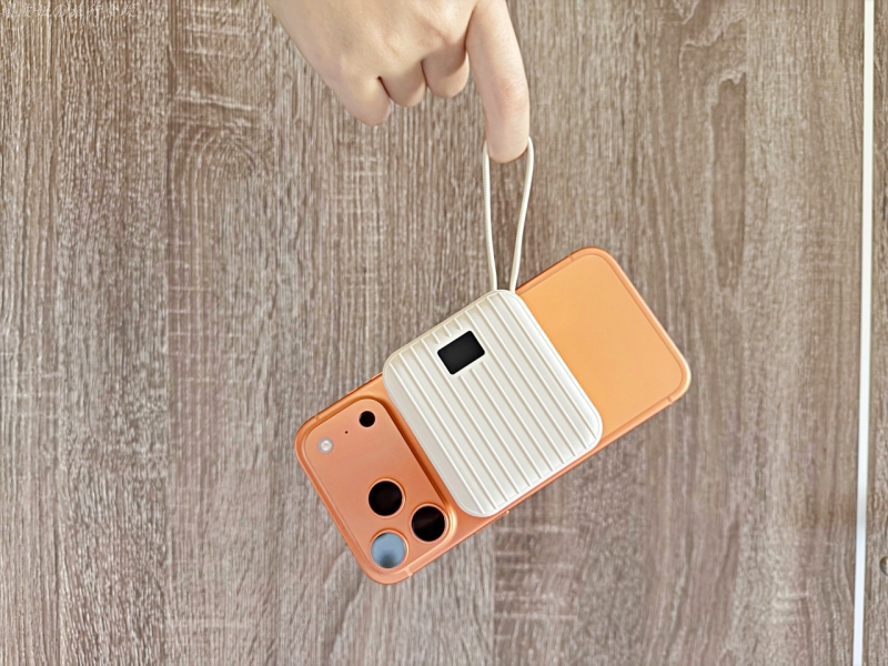 10000 固態行動電源,aircolor行動電源 安全性,aircolor行動電源 評價,可以充筆電的行動電源,可以帶上飛機的行動電源,玩皮克敏推薦行動電源,自帶線 固態行動電源,超輕量行動電源 @壞波妞の旅行食踨 10000 固態行動電源,aircolor行動電源 安全性,aircolor行動電源 評價,可以充筆電的行動電源,可以帶上飛機的行動電源,玩皮克敏推薦行動電源,自帶線 固態行動電源,超輕量行動電源 @壞波妞の旅行食踨